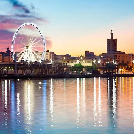 Holidays2malaga Junto Catedral Apartmán *